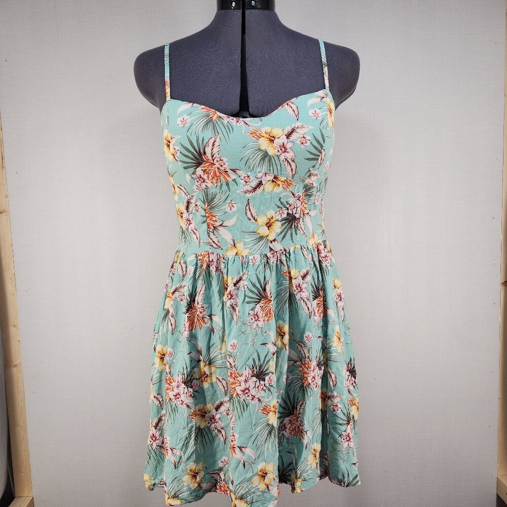 Tropical/ Hawaiian Hibiscus Print Sundress